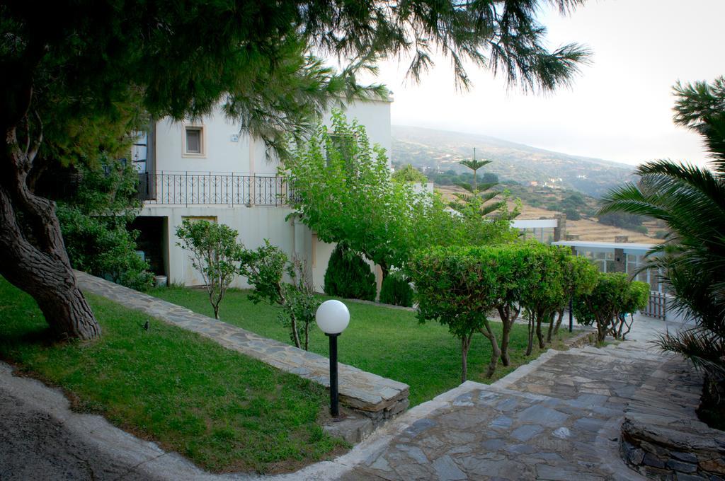 Aiolos Hotel Ménites Exterior foto