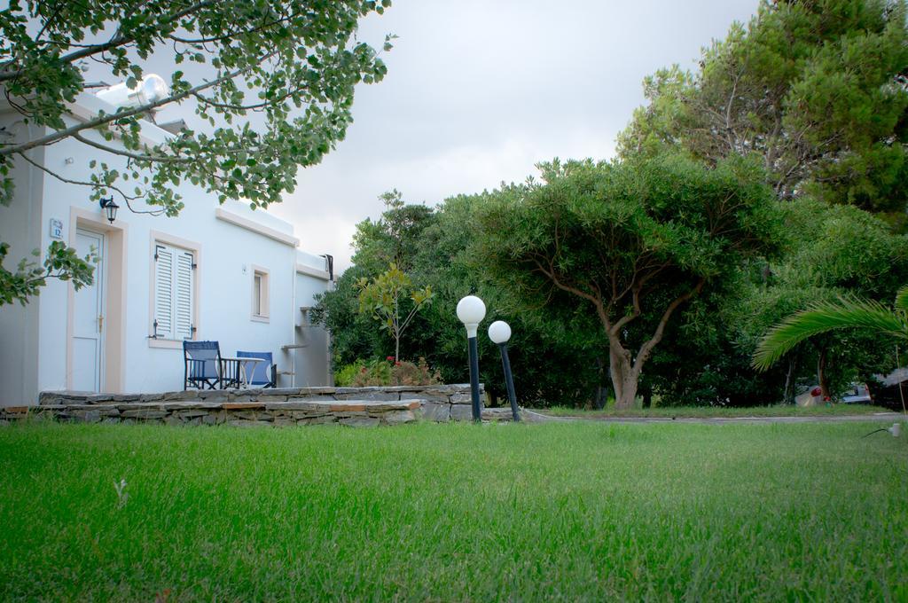 Aiolos Hotel Ménites Exterior foto